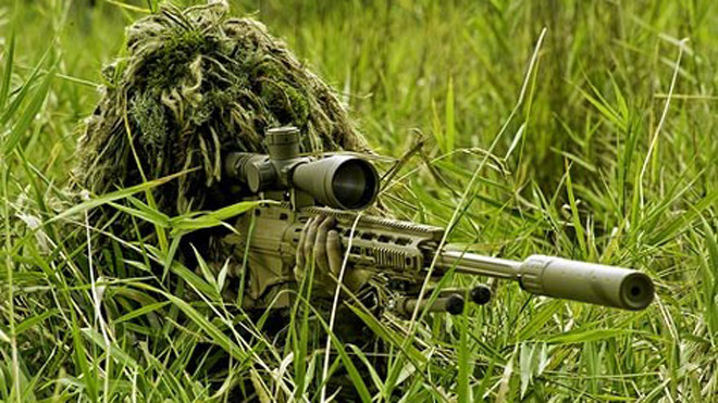 So sánh "sát thủ bắn tỉa" T-5000 Nga và XM2010 Mỹ