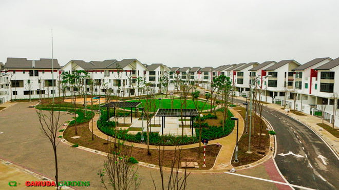 Tặng xe Vespa cho khách hàng mua biệt thự Gamuda Gardens