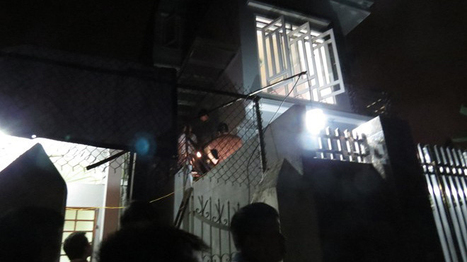 Điện vẫn sáng, cửa sổ mở hết cỡ khi xác nạn nhân được phát hiện 