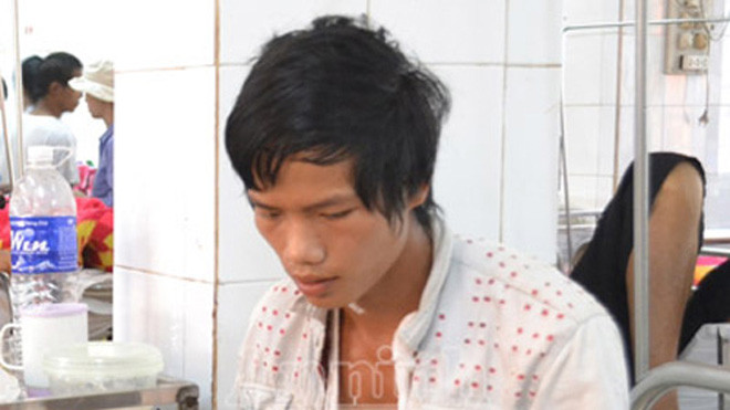 Nạn nhân Triệu A Ba hiện đang điều trị tại bệnh viện