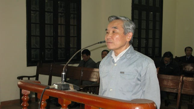 Lật mặt siêu lừa dùng ảnh chiếm đoạt hàng chục tỷ