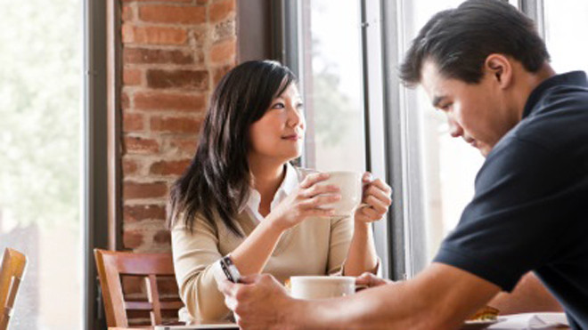 Chiêu thức của những bà vợ thông minh thường là để chồng mình nhận ra giá trị hạnh phúc gia đình. Ảnh minh hoạ 