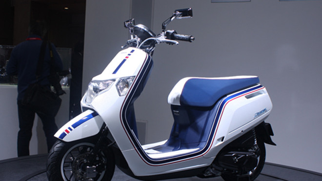 Honda Dunk, mẫu scooter 50 phân khối lắp ráp tại Việt Nam để xuất ngược về thị trường Nhật.