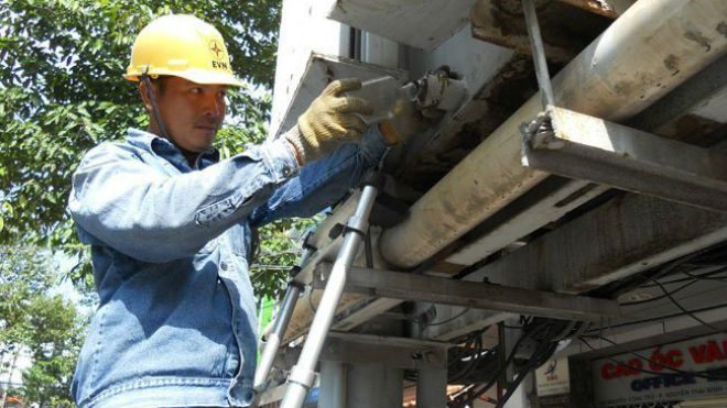 Ngành điện sắp áp dụng cách tính tiền điện theo giờ cho người dân (Ảnh minh họa)