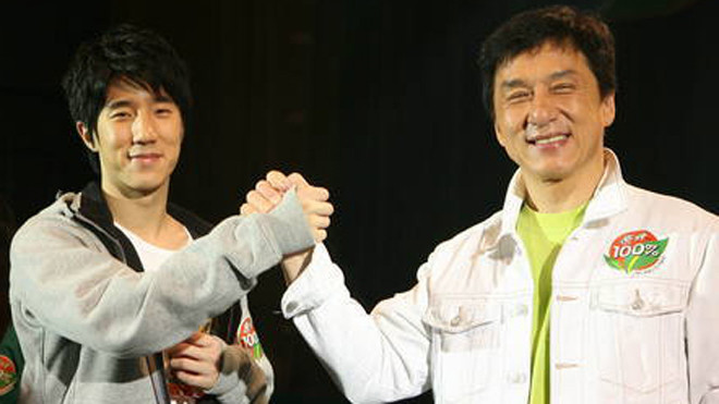 Hai cha con Thành Long - Phòng Tổ Danh.