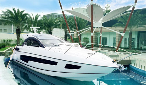 Siêu du thuyền triệu 'đô' về đến Việt Nam