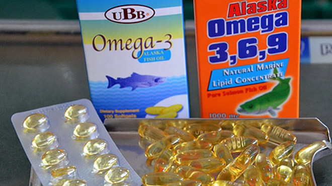 Dầu cá chỉ có tác dụng hỗ trợ, trong khi còn nhiều yếu tố khác ảnh hưởng đến sức khỏe.Ảnh: Tấn Thạnh
