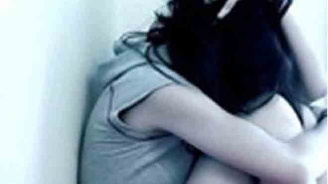 Bốn nữ sinh cấp 2 bỏ nhà theo bạn quen trên Facebook