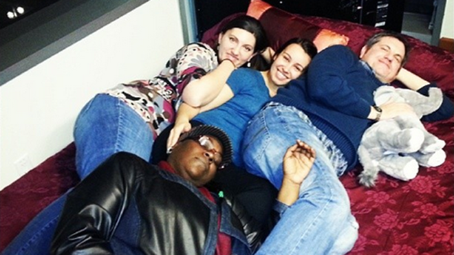 Dịch vụ “ôm” 60 đô một giờ 