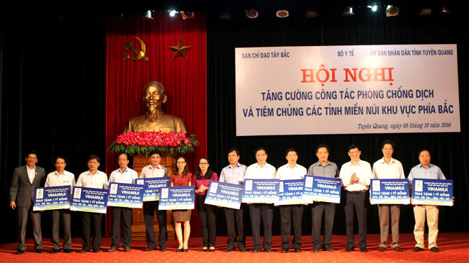  Vinamilk tiên phong trong sữa học đường, vì một Việt Nam vươn cao