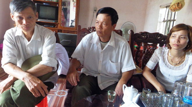 Một số người dân tham gia góp hụi với bà Vân rất hoang mang trước nguy cơ mất trắng tiền góp hụi và cho vay