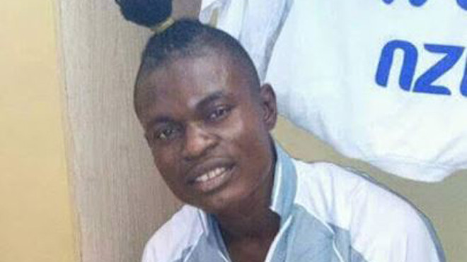 Trúng đạn lạc, cầu thủ Nigeria chết giữa chợ