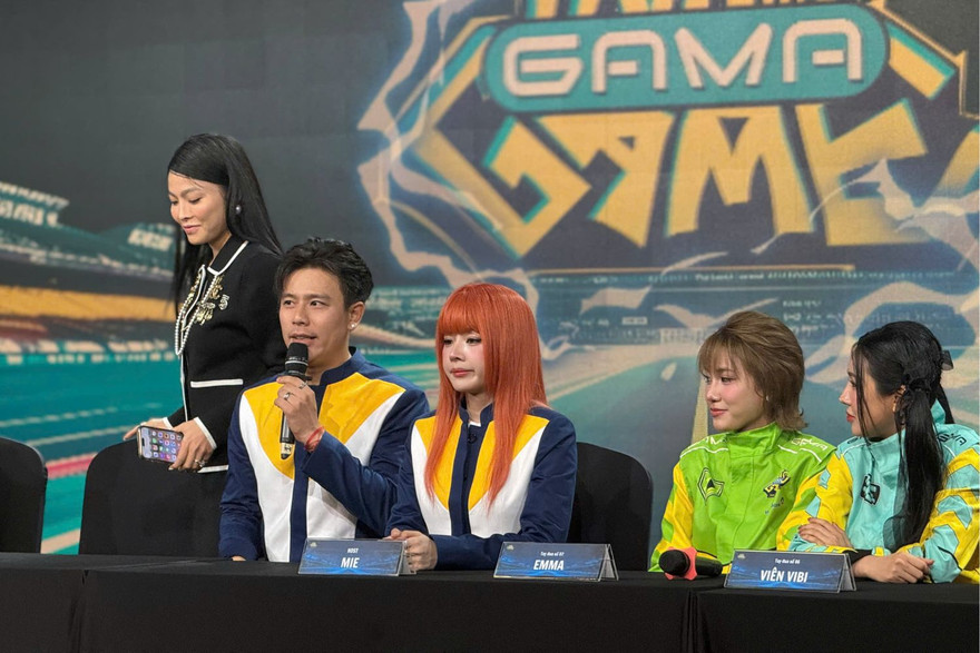 Dục Tốc Bất Bại: "Chị đẹp" Mie lần đầu thử sức dẫn chương trình thực tế