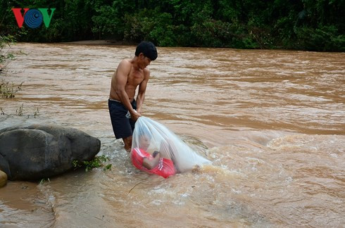Hình ảnh được phóng viên VOV trực tiếp chụp vào sáng ngày 4/9 tại bản Huổi Hạ