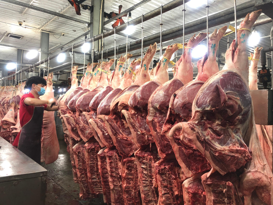  Cả 3 chợ đầu mối đóng cửa, TPHCM phải lập các vùng đệm làm trạm trung chuyển hàng hóa từ các tỉnh vào TPHCM trong thời gian cách ly xã hội theo Chỉ thị 16