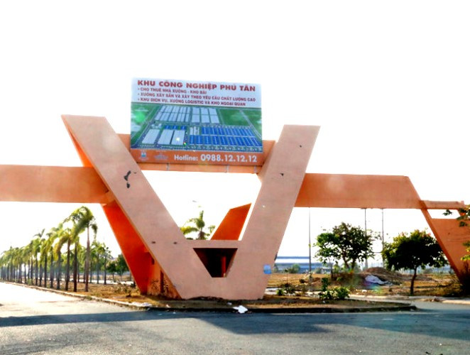 Chủ tịch tỉnh Bình Dương có ký duyệt dự án vượt thẩm quyền Thủ tướng?