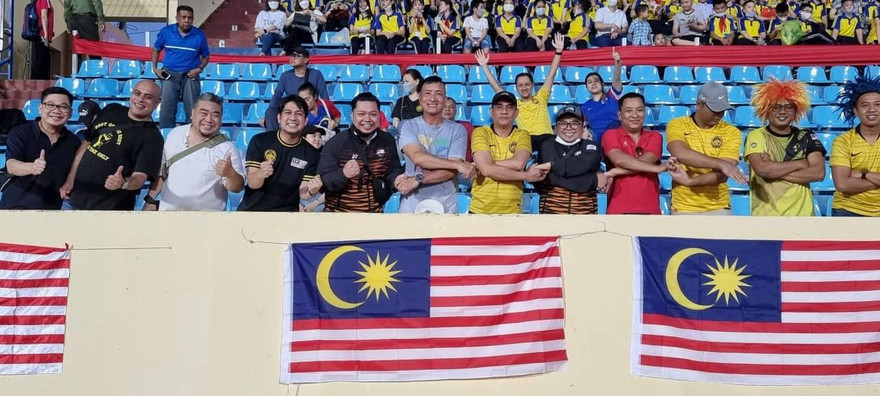 CĐV Nam Định và CĐV các đội bóng sẽ ngồi chung sân, cùng cổ vũ cho các đội bóng - Ảnh: TD