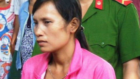 Nguyên bị tuyên án 2 năm tù nhưng cho tại ngoại vì đang mang bầu.