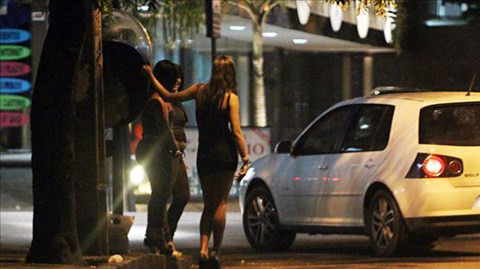 “Phố đèn đỏ” Avenida Conselheiro Aguiar nổi tiếng ở Recife