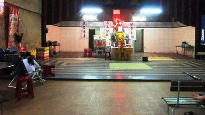 Những người sống chung với xác chết ở Sài Gòn