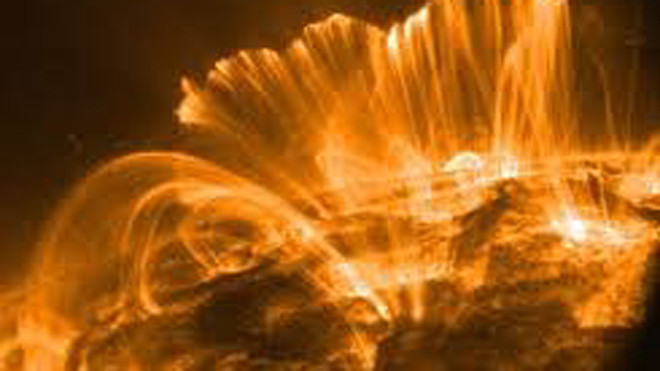 Nếu cơn bão tấn công trái đất, tổn thất sẽ rất lớn. Ảnh: Secretsofthefed.com