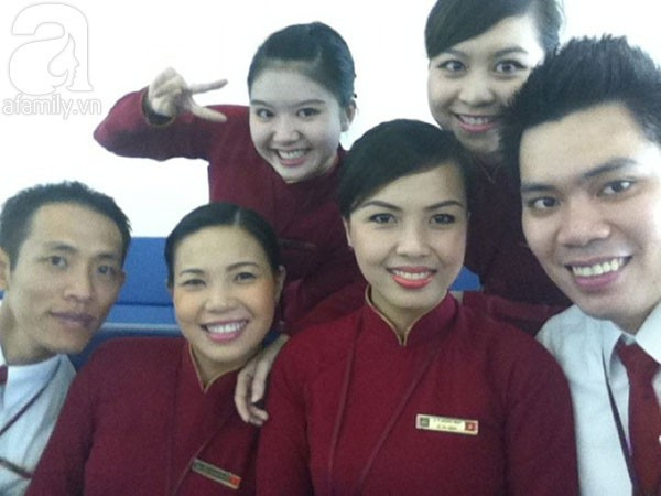 Xúc động 'bức thư online' gửi mẹ của nam tiếp viên hàng không