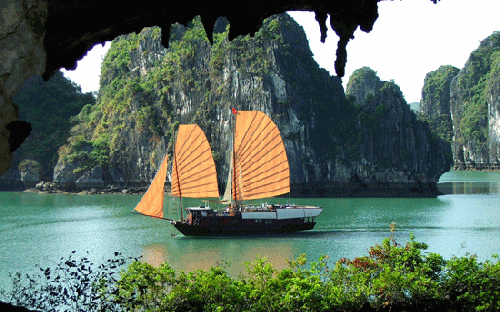 Một góc Vịnh Hạ Long, Quảng Ninh.