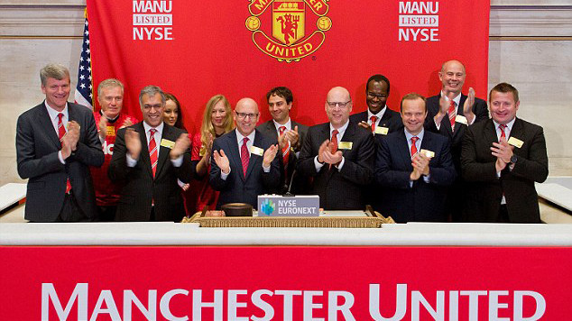 Nhà Glazer sẽ bán thêm 5% cổ phần M.U.