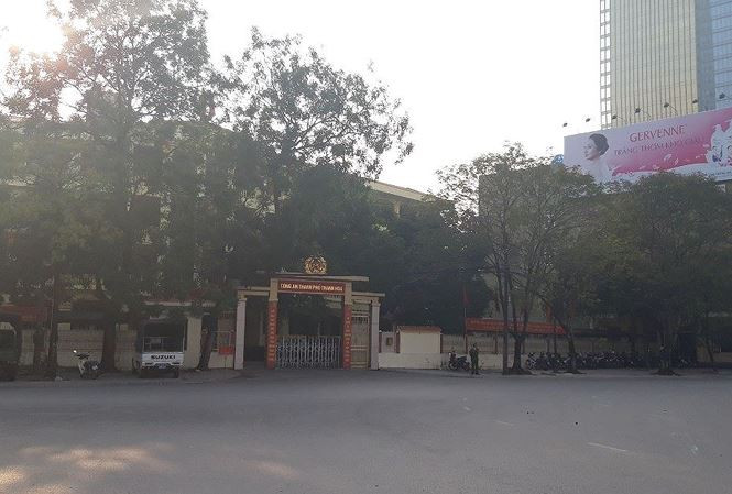 Công an TP Thanh Hóa đang truy tìm nhóm côn đồ nổ súng trong đêm. 