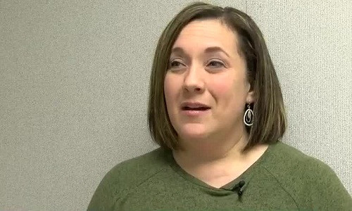 Cô giáo Heather Mallet. Ảnh: KPLC