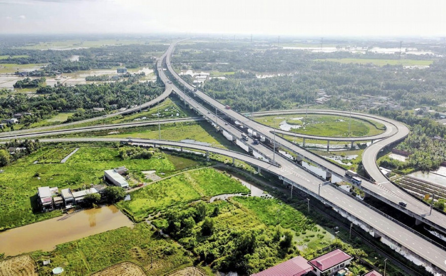 Giao thông Long An, TP.HCM và Bà Rịa Vũng Tàu gần như thông suốt