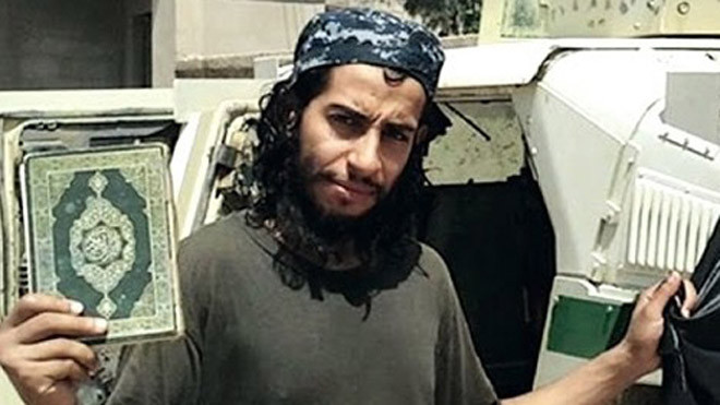 Abdelhamid Abaaoud bị tình nghi là chủ mưu các vụ tấn công liên hoàn ở Paris tối 13/11. Ảnh: Twitter