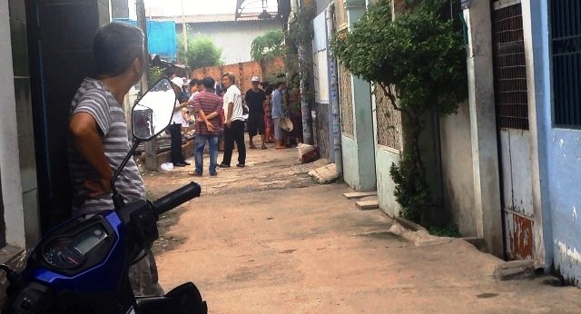 Hay tin chị X gặp nạn, nhiều người tới thăm hỏi, động viên gia đình. 