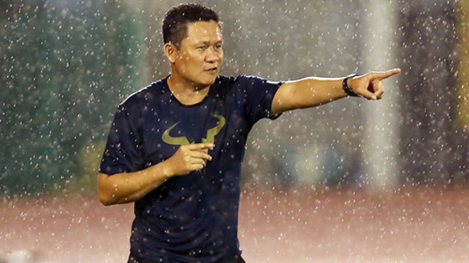 HLV Nguyễn Quốc Tuấn. Ảnh: Đức Đồng.