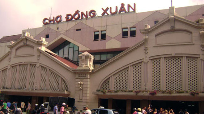 Với khung giá thuê mới, nhiều mặt bằng có mức thu cao hơn mức tối đa cho phép 400.000 đồng mỗi m2. Ảnh: T.T