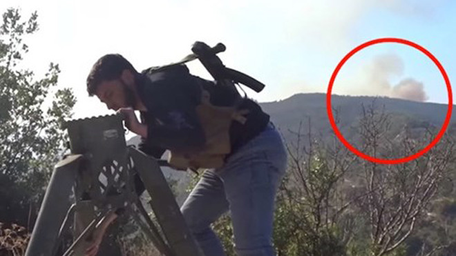 Vùng khoanh đỏ là nơi cường kích Su-24 của Nga bị bắn rơi (Ảnh: RT)