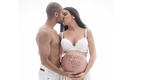 Hai ngôi sao PSG sinh con từ đại thắng trước Barca