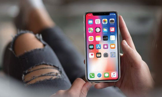 iPhone X chạy iOS 11.1.1 đã bị jailbreak thành công.