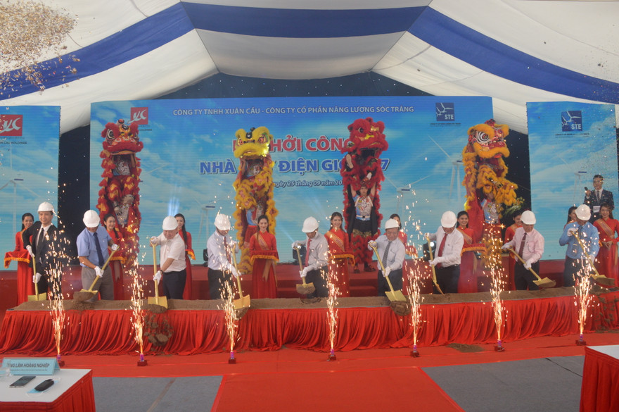 Nghi thức khởi công dự án