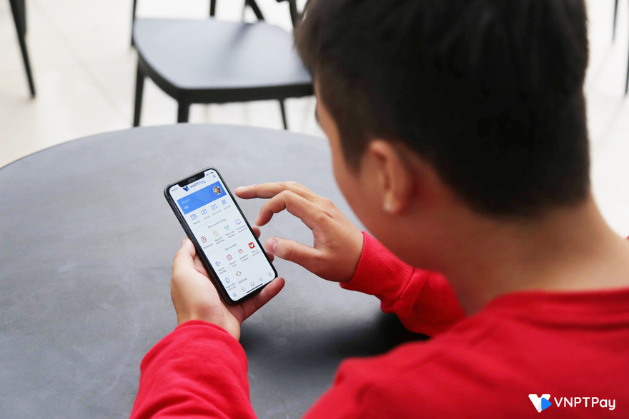 Thanh toán tiền điện mọi lúc mọi nơi thông qua Cổng dịch vụ công nhờ VNPT Pay