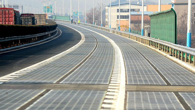 Vì sao trộm viếng thăm đường lát pin mặt trời của Trung Quốc