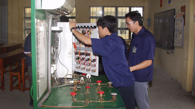 Bỏ phao xét tuyển vào lớp 10: Trả lại đúng bản chất học nghề 