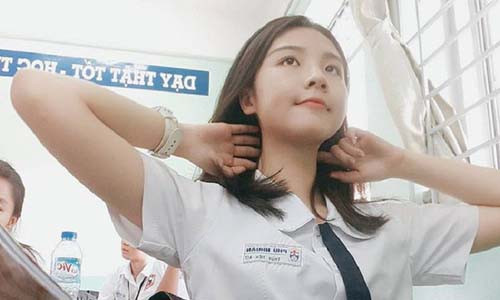 'Thiên thần học đường' gây thương nhớ cho cộng đồng mạng