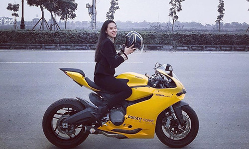 Hình ảnh về Hoài Thương được chia sẻ trên nhiều diễn đàn.