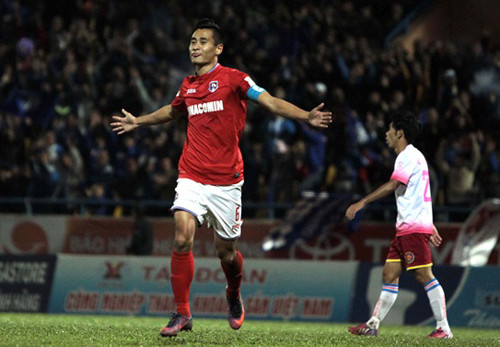 Tiền vệ Vũ Minh Tuấn