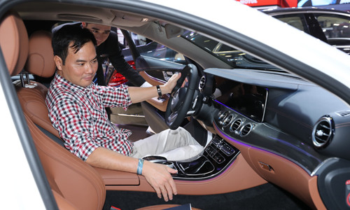 Kể từ ngày 01/01/2018, Mercedes-Benz Việt Nam còn áp dụng chính sách bảo hành 3 năm chính hãng không giới hạn số km