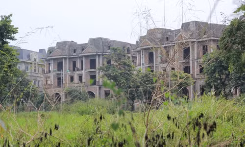 Các chuyên gia cảnh báo về tình trạng sốt giá ở phân khúc đất nền, liền kề, biệt thự trong năm 2018. Ảnh: Anh Tú/VnExpress