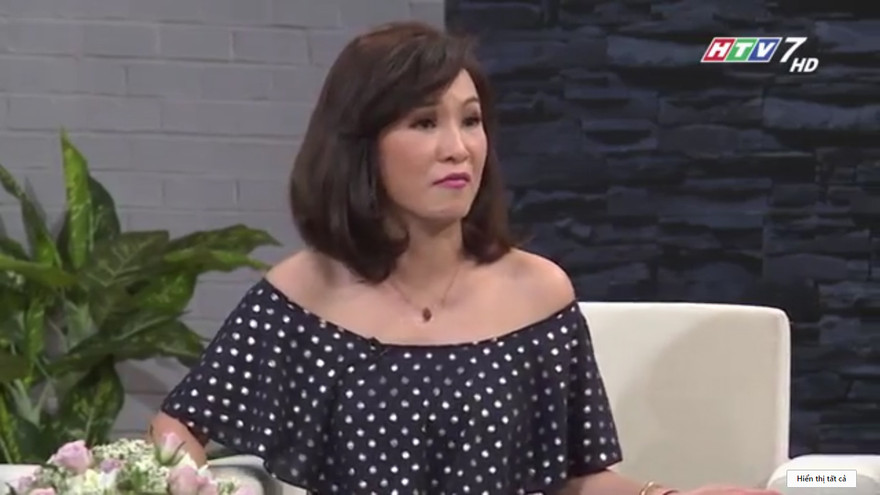 Hồng Đào: 'Chồng tôi khóc khi con đi học xa'