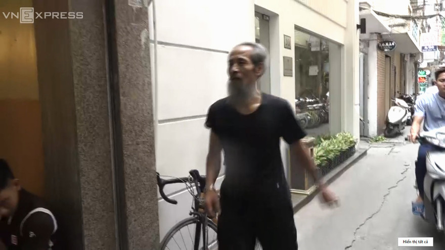 Đời thường bình dị của 'Thế Chột' Chu Hùng