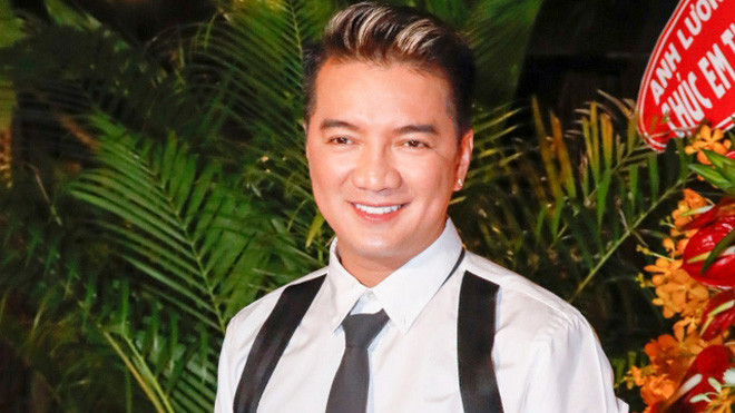 Ca sĩ Đàm Vĩnh Hưng ngồi ghế nóng Cát Tiên Sa nhiều mùa liên tục dù giá trị cát-sê khi anh tham gia các chương trình không hề nhỏ.